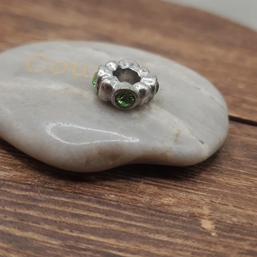 Fairy green crystal wheel charm‎